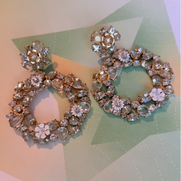 J.Crew gold Hoops crystal Hoop Earrings white/floral - Picture 4 of 9